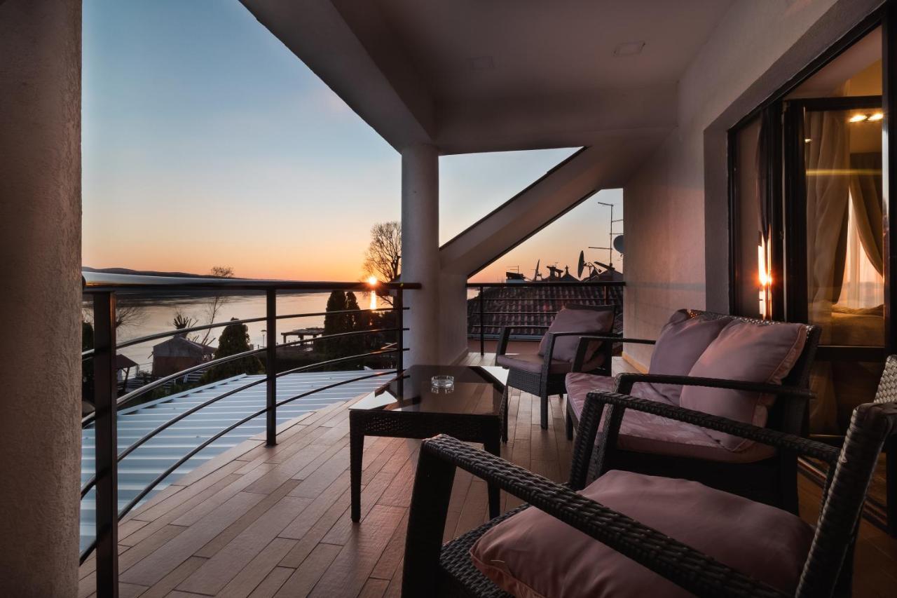 Guest House Panorama Aqualux With Free Parking Novi Sad Buitenkant foto